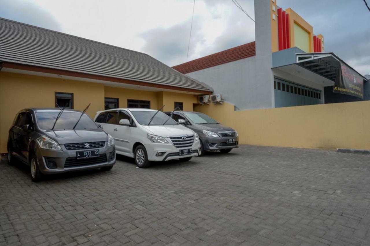 Hotel Reddoorz Near Living Plaza Purwokerto Esterno foto